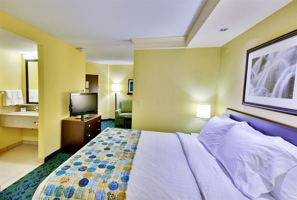Springhill Suites By Marriott Corona Riverside Eksteriør billede