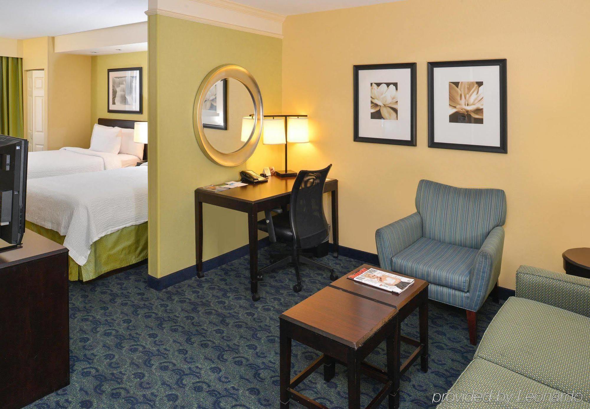 Springhill Suites By Marriott Corona Riverside Eksteriør billede