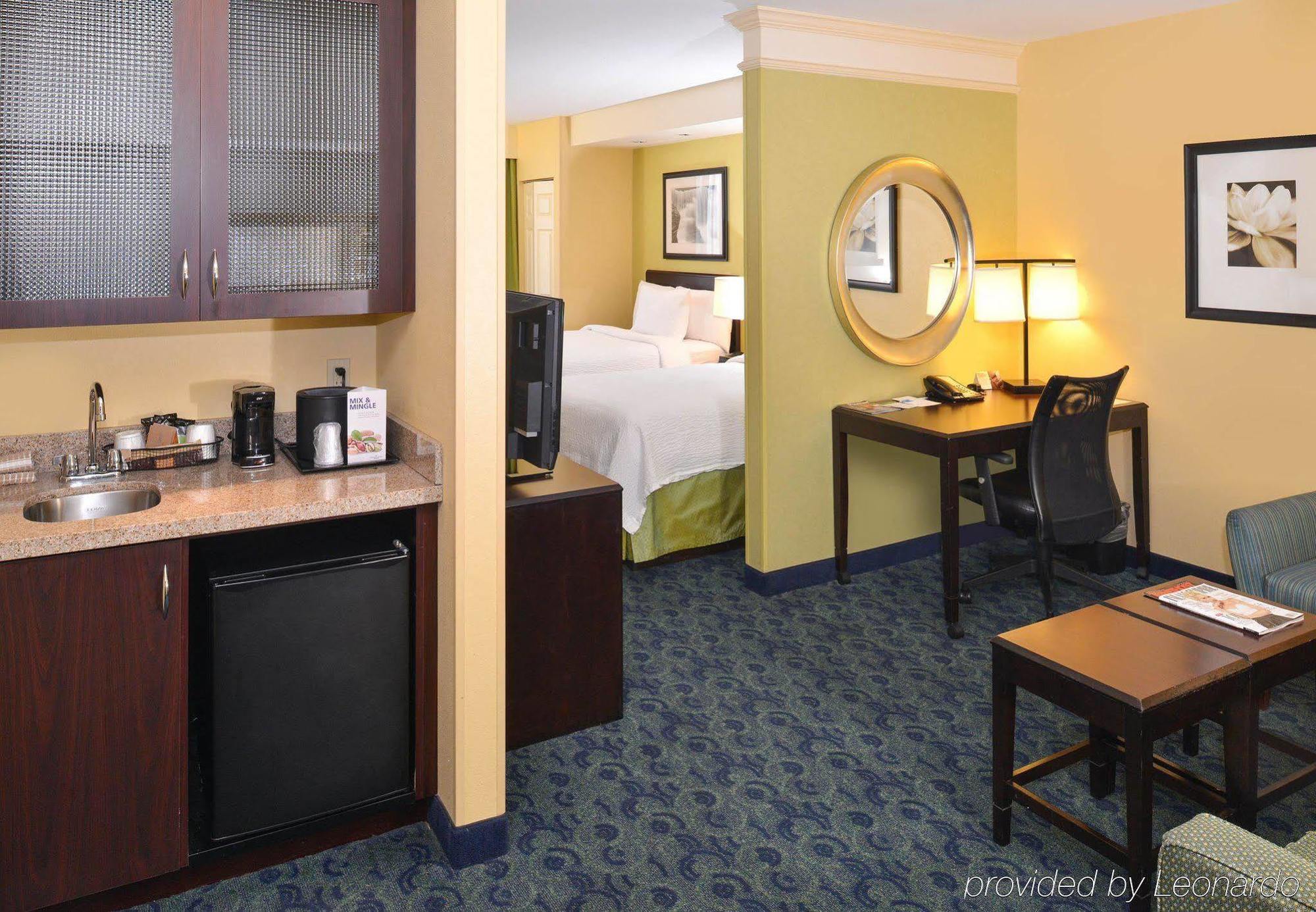 Springhill Suites By Marriott Corona Riverside Eksteriør billede