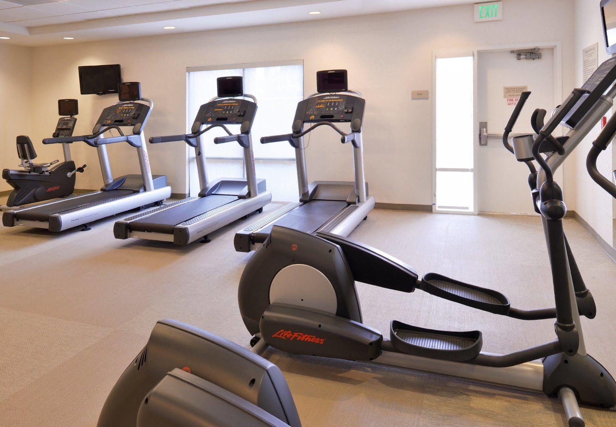 Springhill Suites By Marriott Corona Riverside Eksteriør billede